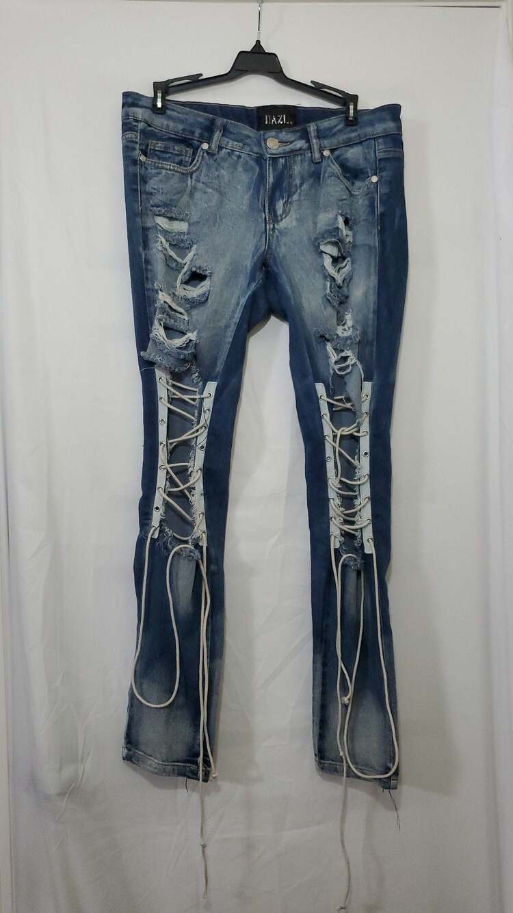 DAZL. Distressed Lace-Up Ombre Skinny Jeans Size 7